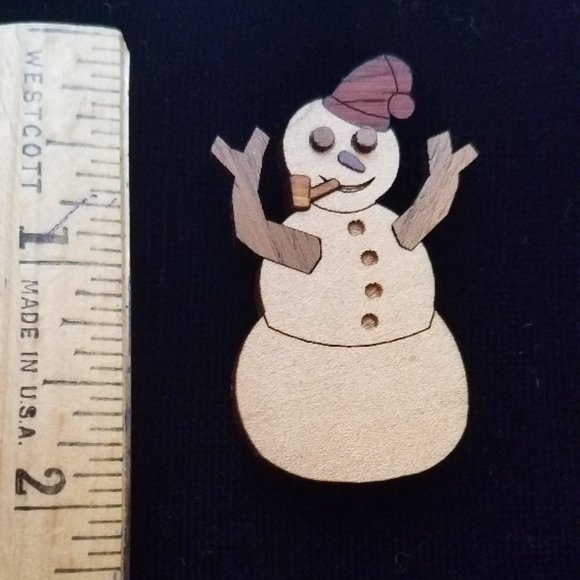 Holiday Jewelry - Snowman Brooch - Picture 2 of 4